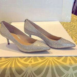 Michael Kors, 7 1/2M, silver sparkle dress pumps.